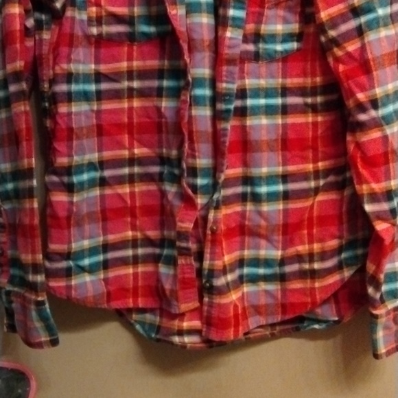 HOLLISTER- Pink Flannel Button Up Shirt Size L - Picture 4 of 4